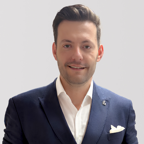 Onur Akın